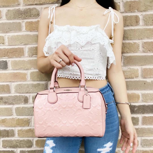 👜💕Coach Satchel Crossbody pink logo - Picture 4 of 6